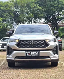 Toyota Innova Zenix V HYBRID MODELISTA 2024