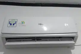 KIPAS ANGIN INDOOR AC 1,5PK + REMOTE