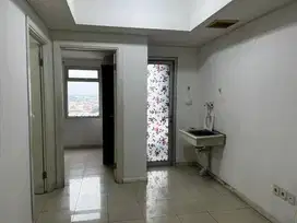 Di sewakan apartemen green lake sunter tower 2 kosongam ac 2br