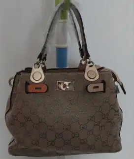 Tas Selempang Perempuan Import