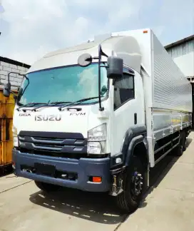 ISUZU GIGA TRONTON FVM LONG WINGBOX ISTIMEWA HINO LOHAN FUSO WING BOX