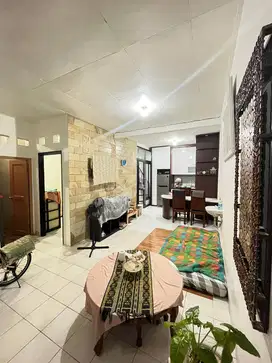Jual Rumah Bagus masih Bisa nego Vila dago pamulang Tangerang Selatan