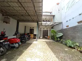 Dijual Rumah 2 lantai Hook Komplek Permata Area Arcamanik Bandung  Tim