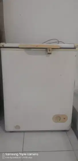 Chest Freezer Berkualitas