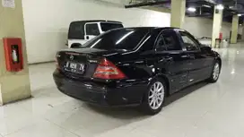 Mercedes-Benz C240 2007 Bensin