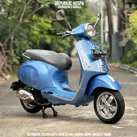 DIJUAL CEPAT! PIAGGIO VESPA PRIMAVERA 150 3V TAHUN 2014 WARNA SKY BLUE