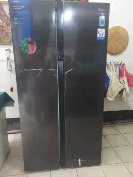 Kulkas Midea 2 pintu side by side