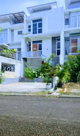 Dijual Rumah Fullfurnished Di Modern Hills Pondok Cabe Tangsel