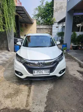 HONDA HR-V E CVT AT 2020 Kondisi Istimewa.