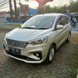 Ertiga gl mt angsuran 3,7 garansi mesin 1 th etool bensin proses ya