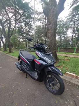 Honda Vario LED OLD 125 CBS Tahun 2017 (Low KM)