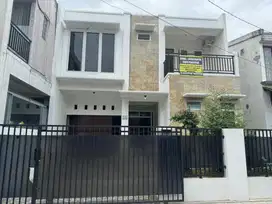Disewakan / dijual rumah di witana harja, Pamulang