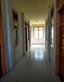 kos PUTRA di area kampus