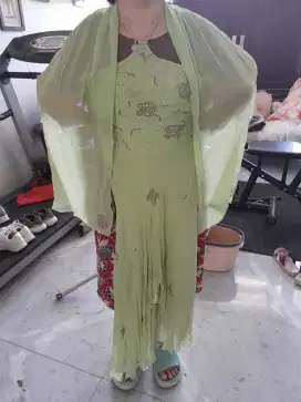 Dijual gaun pesta wanita warna hijau, LP=50