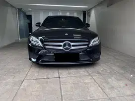 Mercedes-Benz C200 2019 Bensin