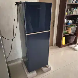Kulkas panasonic 2 pintu