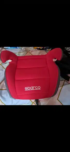 Booster seat anak untuk dimobil