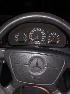 Mercedes-Benz C230 1998 Bensin