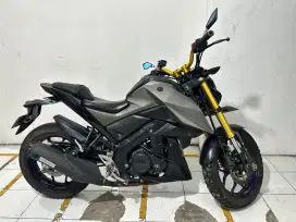 Mulus Terawat Yamaha Xabre 2016