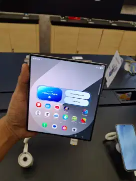 Samsung Z Fold6 Bonus Z-Premiere 1 Tahun dan Free Speaker Premium