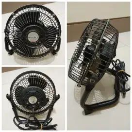 Kipas Angin Besi Meja