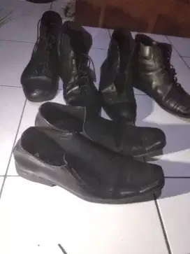 DI OBRAL PRELOVED SEPATU PRIA UK.42 SAMPAI 43