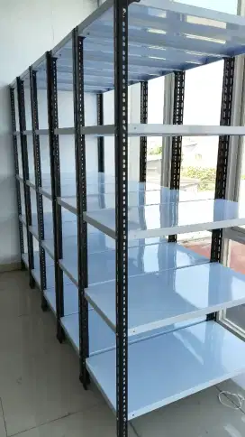 Rak besi siku lubang ramping serbaguna