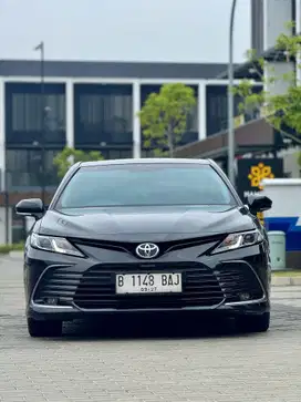 TOYOTA CAMRY 2.5 V FACELIFT 2022 HITAM