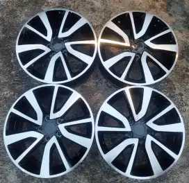 Velg ring 17 
OEM DFSK Glory 
Pnp honda toyota suzuki mitsubishi mercy