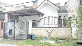 Jual Rumah Luas 105m2 Mepet Bundaran Waru Sidoarjo Harga Bawah Pasar