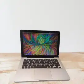 Laptop MacBook Pro 13 core i5 ram 4 SSD 256