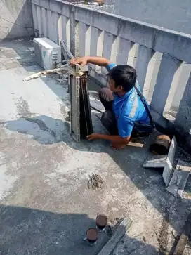 Melayani servis ac tidak dingin,ac bocor,bongkar pasang ac,kulkas
