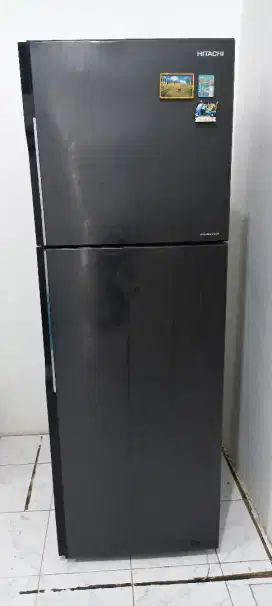 Kulkas hitachi inverter 2 pintu