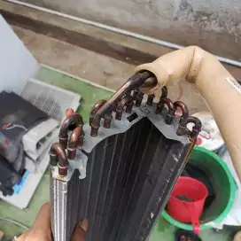 Layanan servis ac bocor,ac error,bongkar pasang ac,kulkas,mesin cuci
