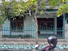 Rumah Bendul merisi
