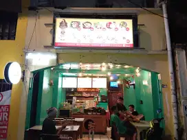 Karyawan Warkop