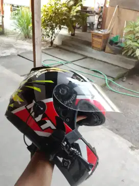 Jual helm KYT r10