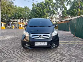 Dijual honda freed psd tahun 2015