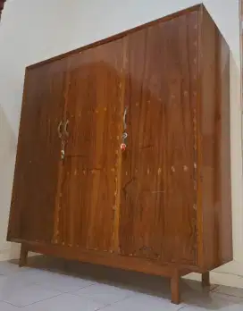 Dijual Lemari Kayu Jati