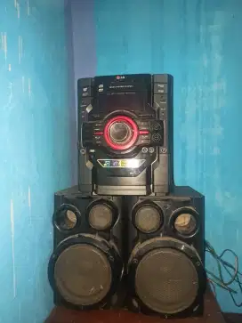 DVD MINI COMPO HIFI LG DM5230
