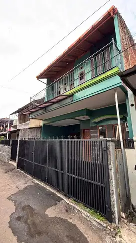 RUMAH DI KONTRAKAN