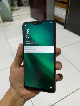 Oppo F7 Ram 4/64gb