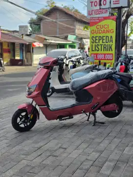 MOTOR LISTRIK EXOTIC SR TERBARU HANYA 6JUTAAN AJA