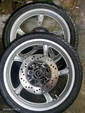 Pelek Standar Mio plus Ban