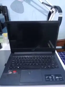 LAPTOP ACER ASPIRE RYZEN 3 3250u RAM 12gb SSD 256gb