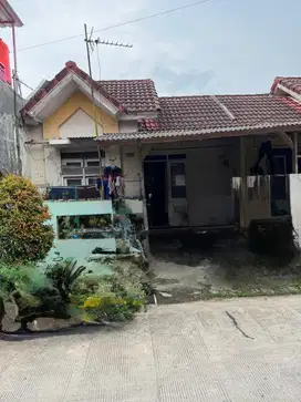 Dijual cepat rumah di bundaran 4 citra raya tangeran