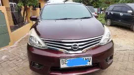 Jual Nissan grand livina 1500 cc manual tahun 2014, mobil terawat