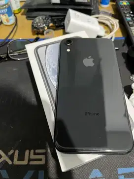 IPHONE XR 128 BLACK