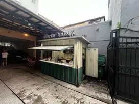 LOWONGAN PEKERJAAN BARISTA & CASHIER
