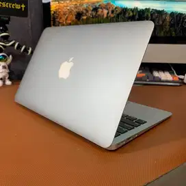 Macbook Air 11inch 2015 4/128GB